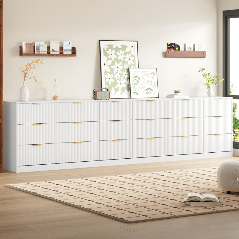 Commode cannelée à 9 tiroirs de 63 po de largeur pour chambre à coucher, commode moderne avec poignée en métal, blanc, Blanc