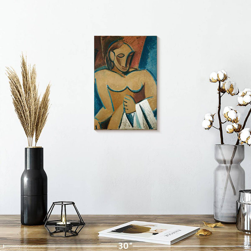 Avery nue avec serviette, H 12 po x l 8 po