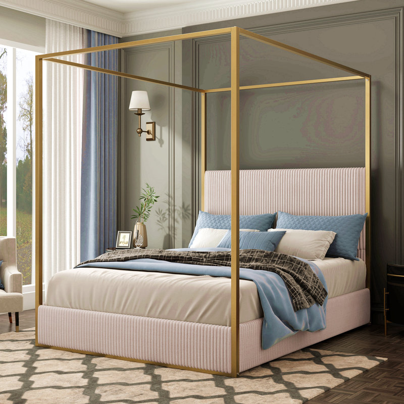 Lit à baldaquin en métal de luxe moderne avec tête de lit tapissier haute en velours côtelé et quatre affiches dorées, aucun sommier nécessaire, grand