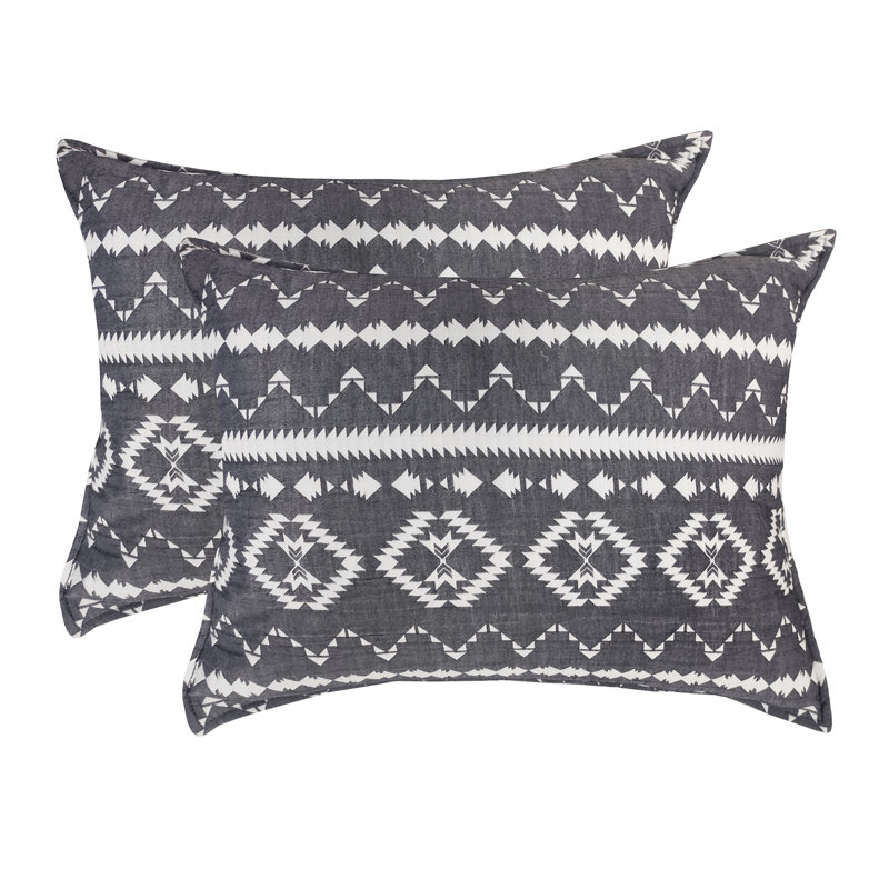  DESIGN STUDIO Desert Stripe Dark Grey Soft Matelasse Jacquard Cotton Blend Quilt Set, Queen Quilt + 2 Standard Shams
