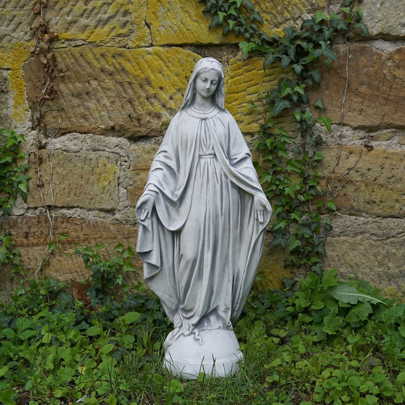 Stone Concrete / Cement Garden Statue