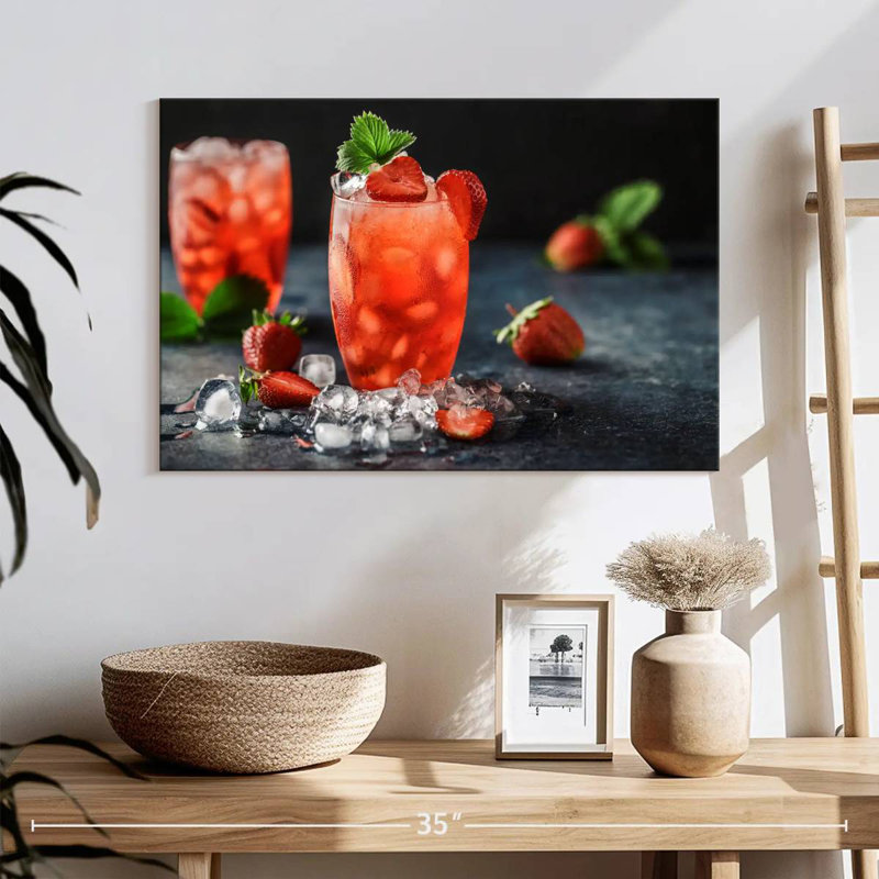 Yarlin Strawberry Cocktails, 16" H x 24" W