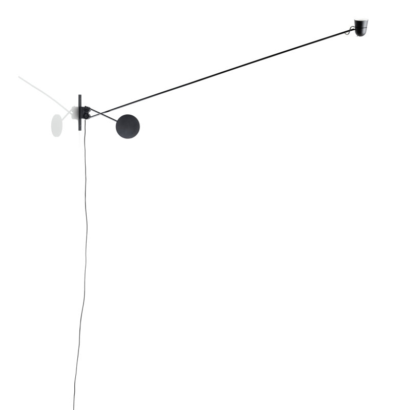 Counterbalance Wall