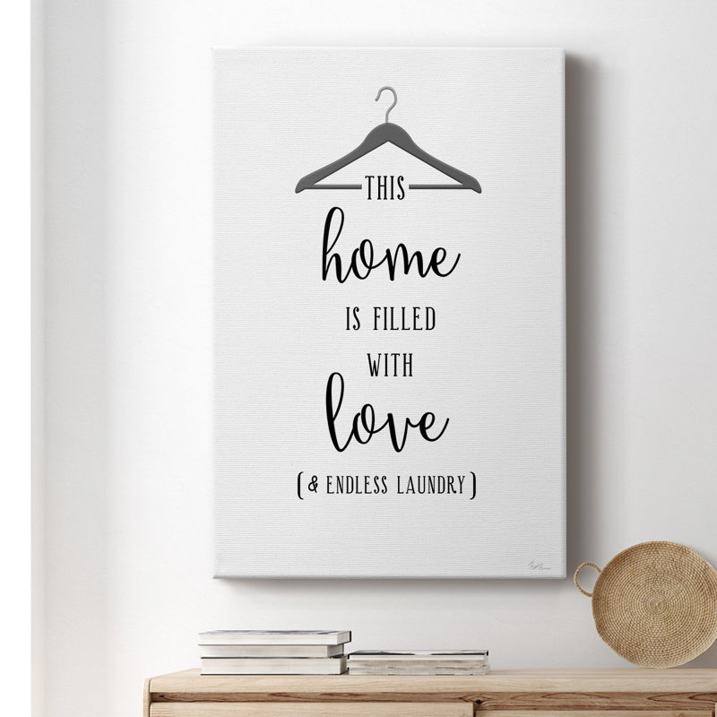 Toile tendue avec châssis «Love and Laundry» - prête à être accrochée, H 18 po x l 12 po x P 1,5 po