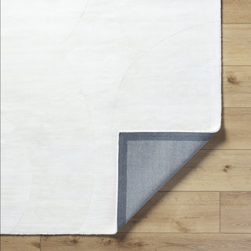 Rectangle Onetta Solid Color Hand Lomed Viscose Area Rug in White, Rectangle 5'7" x 6'
