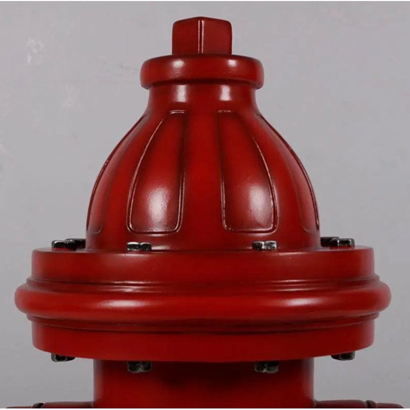 Statue grandeur nature de bouche d'incendie