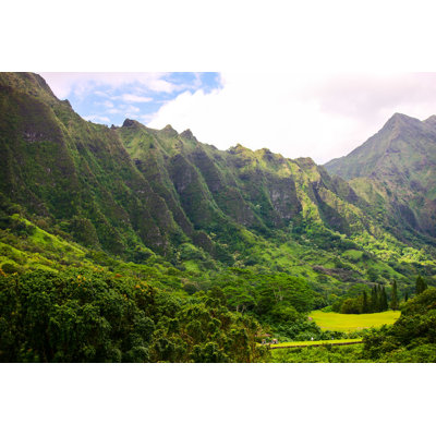 Albertice " Ko'olau Mountain Range " by Krasman