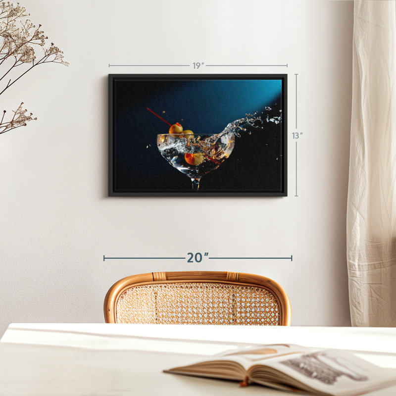 Splash Martini, reproduction sur toile, H 13 po x l 19 po