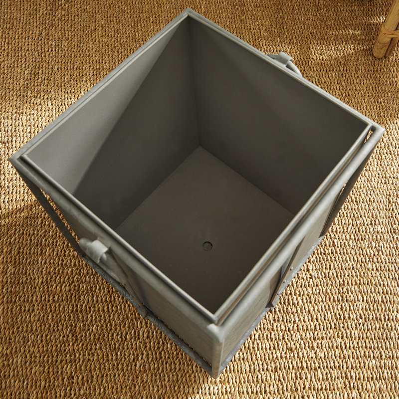 Callahan Planter, Gray