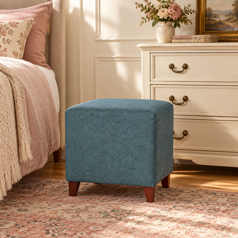 Repose-pieds standard carré de 16,34 po de largeur Moorhouse, 100 % polyester bleu océan