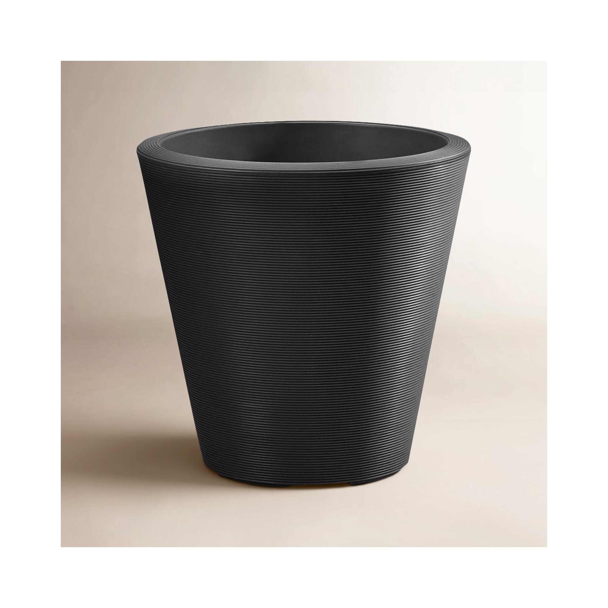 Madison Indoor/Outdoor Modern Round Planter, Caviar Black, 26" H x 26" W x 26" D