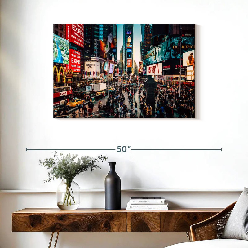 Ravi Iconic Times Square, 24" H x 36" W