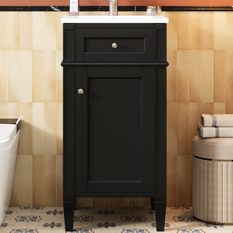 Freestanding Standard With Top