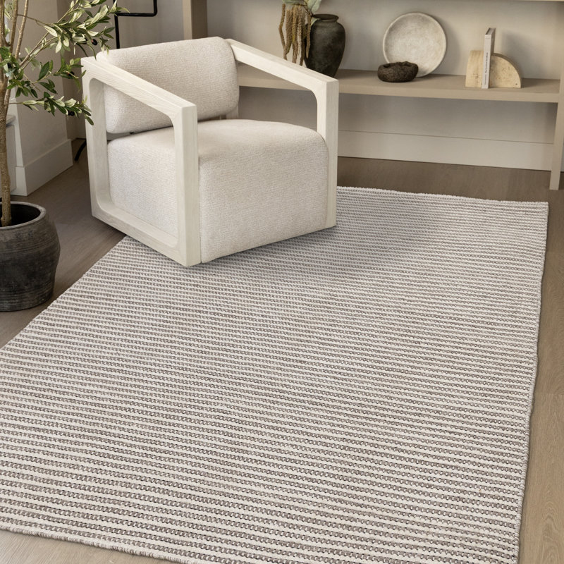 Tapis intérieur en polyester recyclé ivoire Tomoki, Rectangle 7 pi 10 po x 10 pi 6 po