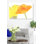 Fleurs orange et jaunes, sur blanc, pétales, vert, photo