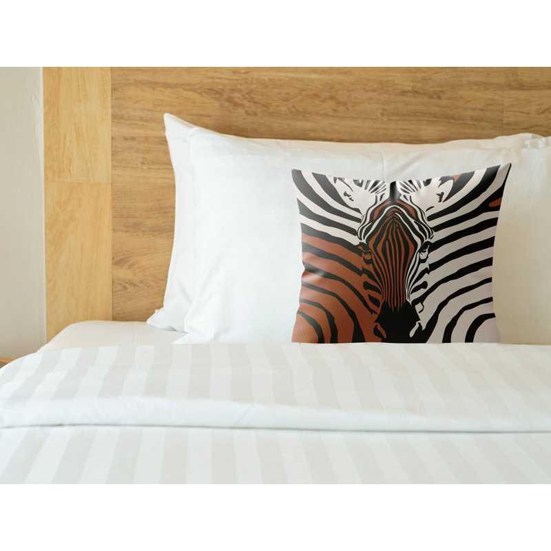 Coussin d'intérieur Salie Zebra, Bois de braise, 16 po x 16 po