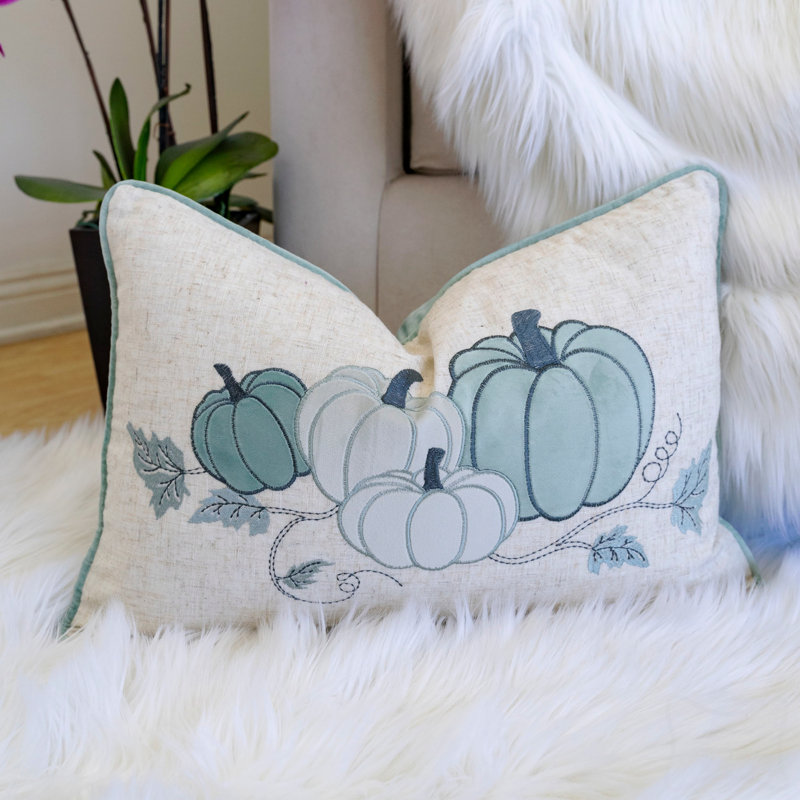 Coussin lombaire brodé citrouille, Bleu