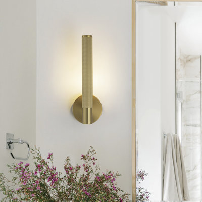 1-Light Dimmable Wall Sconce in Knurling Brass