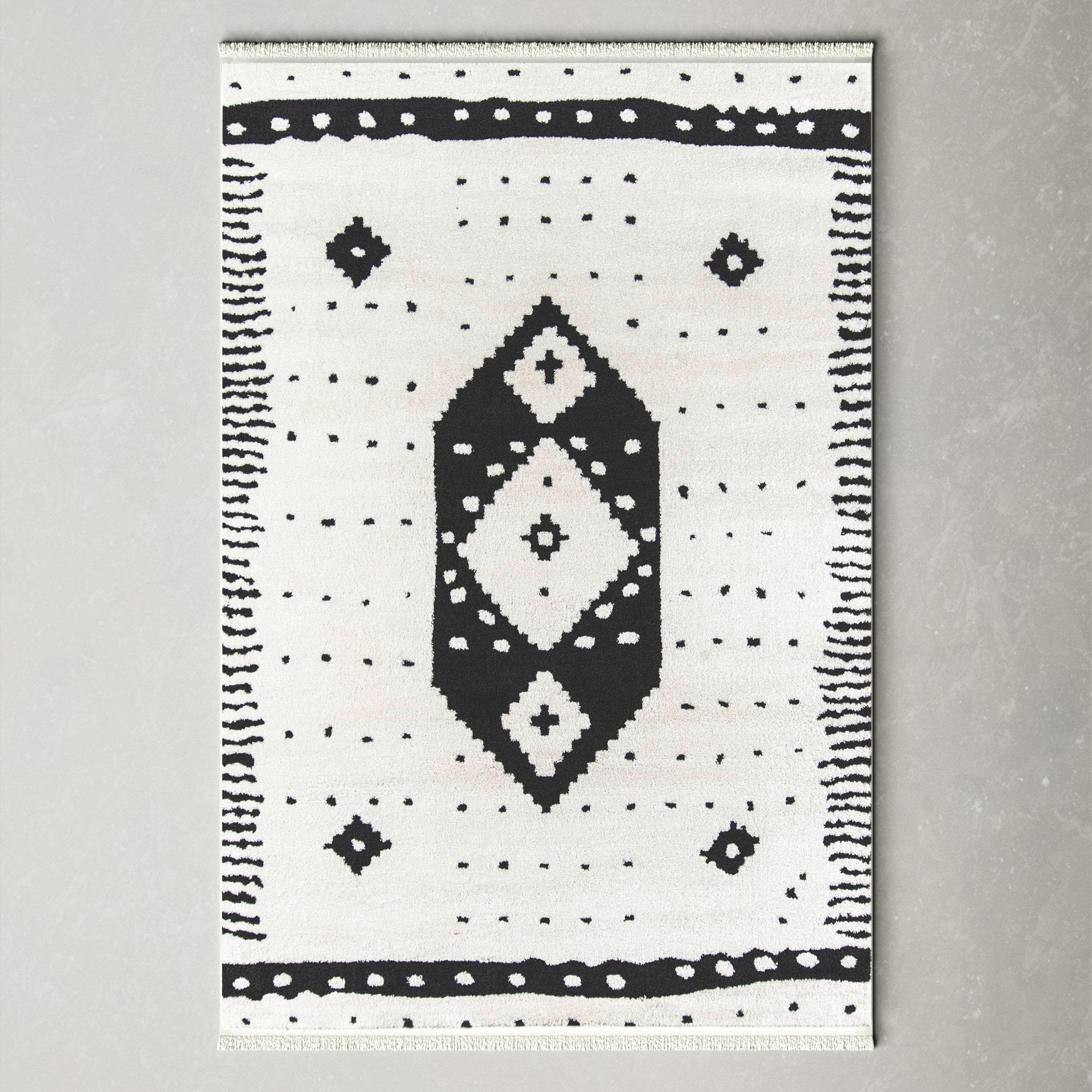 Metro Ivory/Black Rug, Rectangle 3'3" x 5'