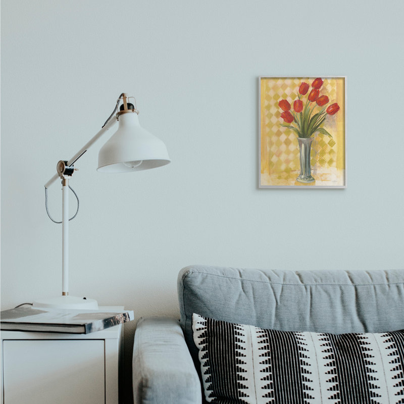 "Tulip Vase" par Carol Rowan - Impression sur toile, Estampe numérique Farmhouse, H 14 po x l 11 po