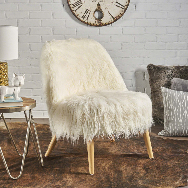 CHAISE CLUB