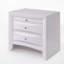 Table de chevet blanche avec rangement spacieux et design pratique-526379815