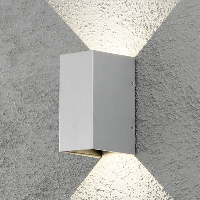 Modern Cremona 2 Adjustable LED Wall Light - IP54, 3000K Warm White, 600lm