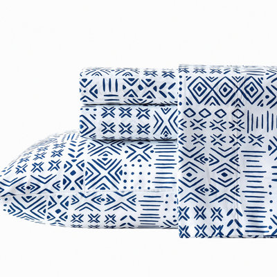 Boho Chic Geometric Full Size Sheet Set - Soft Wrinkle Resistant Bedding Collection in White Denim - 4-Piece Full Bed Set