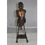 Statue de femme avec verre de champagne Jara - Taille: L 8 po x l 6 po x H 22 po.