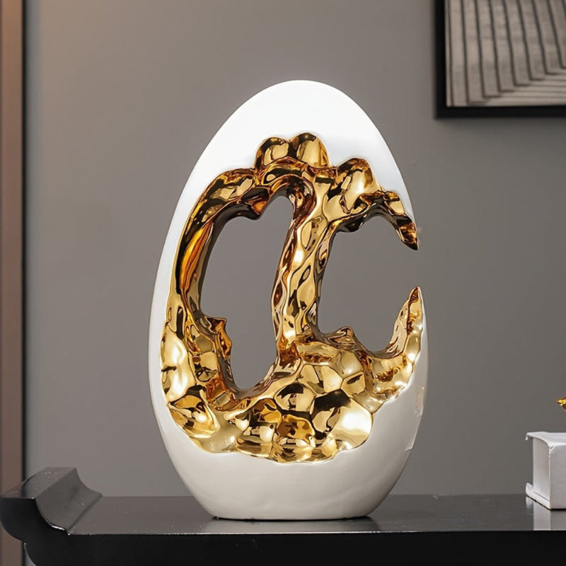 Figurine House of Avana, Doré, H 11,02 po x l 6,69 po x P 4,33 po