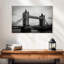 Lilie Tower Bridge en monochrome-108738720