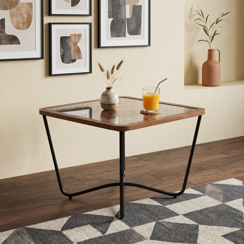 Table basse carrée avec plateau en verre