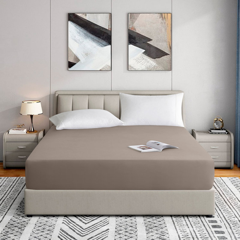Tanvish Luxury Microfiber Fitted Sheet - 40 cm Deep Pocket, Ultra-Soft - Wrinkle-Free and Easy Care, Beige, Kingsize (5')