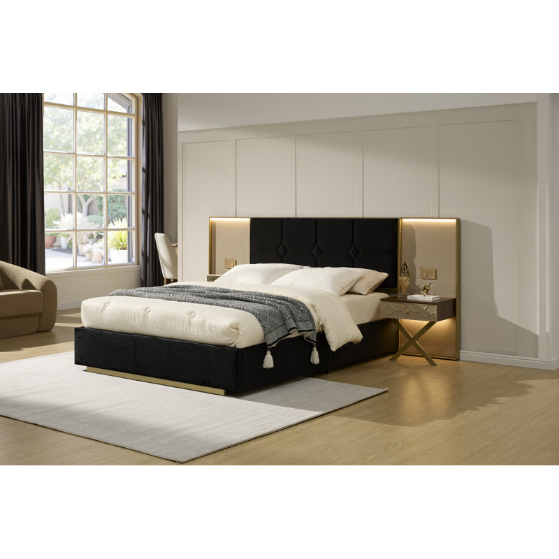 Luxueuse base de lit plateforme luxueuse, tête de lit en velours recouverte de métal, 2 lampes murales et table de chevet intégrées, structure en métal robuste et en bois massif, aucun sommier nécessaire, noir haut de gamme