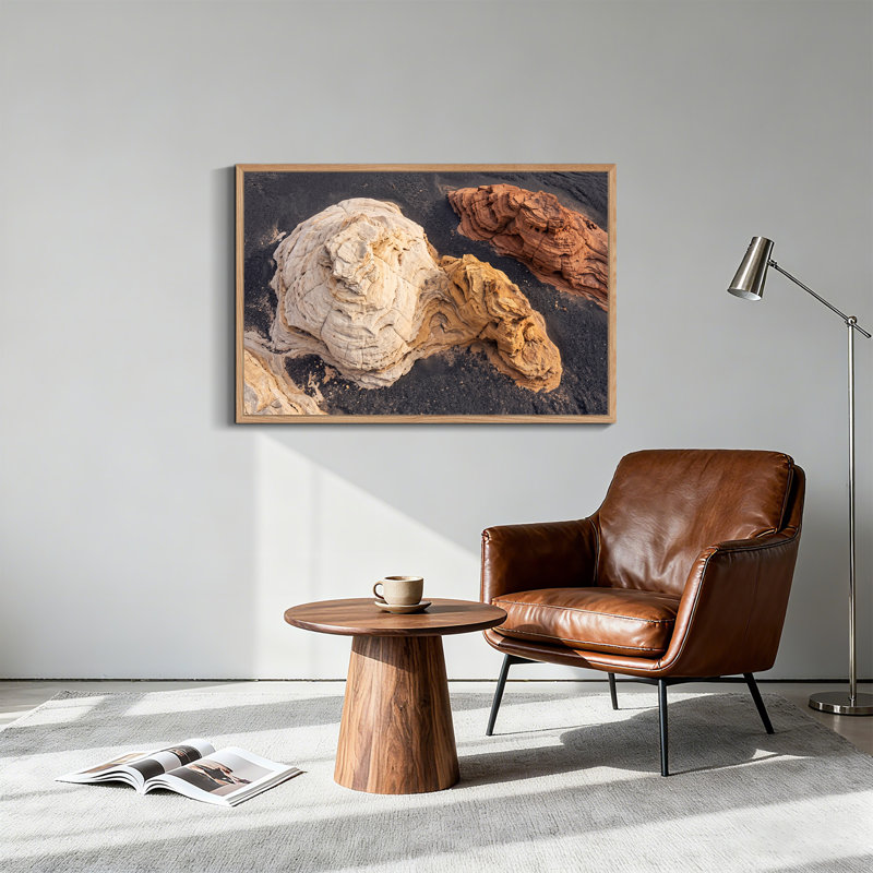 «Layered Cream and Orange Rock Formations», art mural sur toile sable foncé, 24"H x36"W