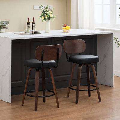 Tabouret de bar pivotant de 26 po à hauteur de comptoir de 2, rembourré en polyuréthane noir, dossier et pieds en noyer, ergonomique pour îlot de cuisine en cuir de style Mid-Century moderne avec structure, salle à manger