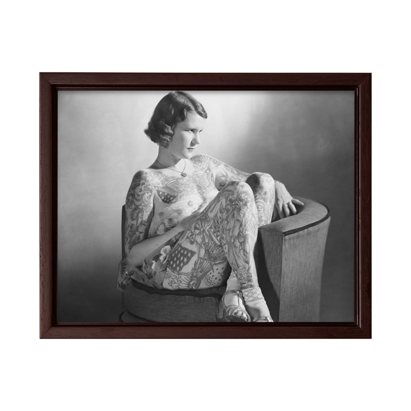 Dame tatouée, Canvas, 24"H x 32"W, Brown Framed