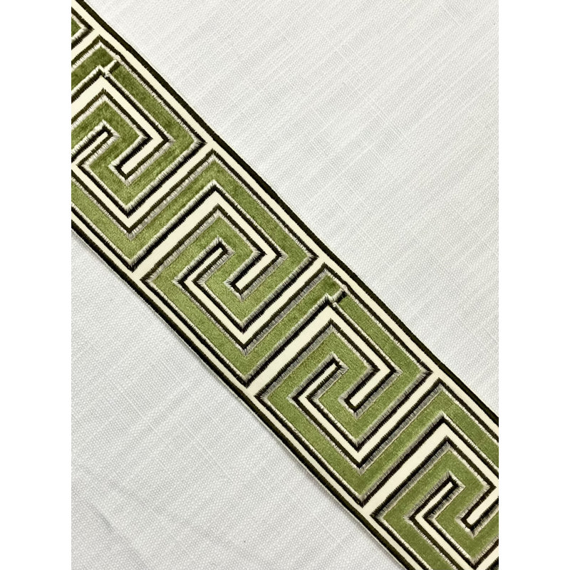 Ruban de broderie en suède tissé crème et vert 3,75 pouces 
