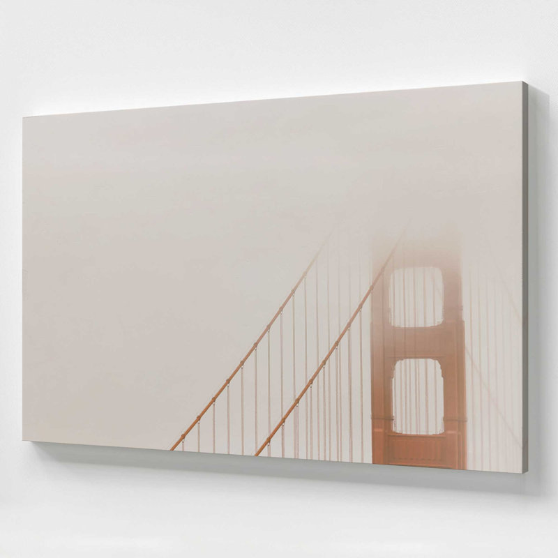 Suspendu dans la brume, grande impression sur toile, H 36 po x l 54 po