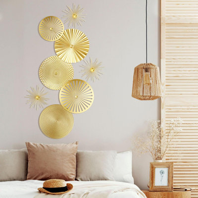 Modern Gold-tone 8-piece Assorted Starburst Metal Wall Decor