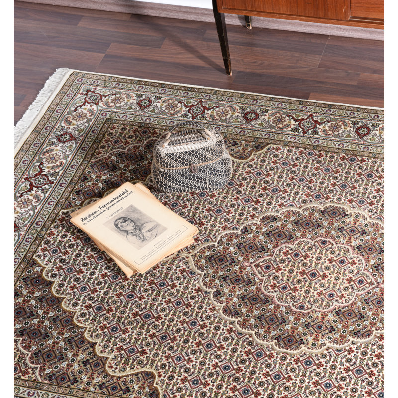 Herkimer Oriental Wool Hand Knotted Area Rug, Rectangle 70 x 140cm