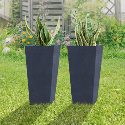 Grand pot à fleurs rectangulaire intérieur / extérieur en métal avec trou de drainage Tali de 24 po de hauteur, style moderne pour la maison et le jardin