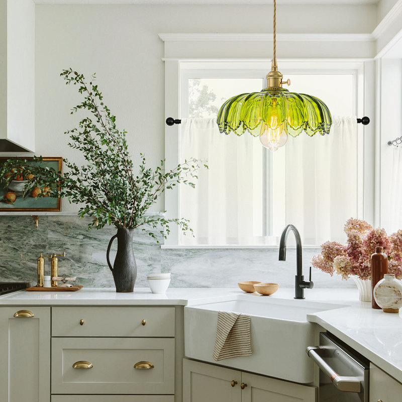  Elegant 10" Single-Light Scalloped Petal Glass Pendant, Green
