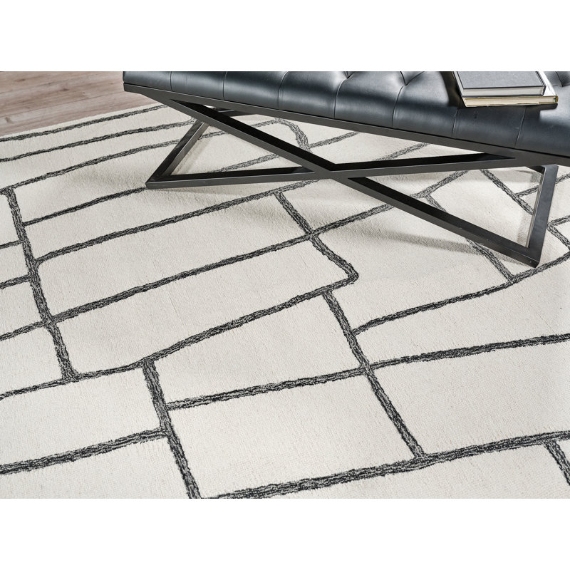 Tangiers Hand Tufted Wool Area Rug in Ivory/Black, Rectangle 8' x 10'