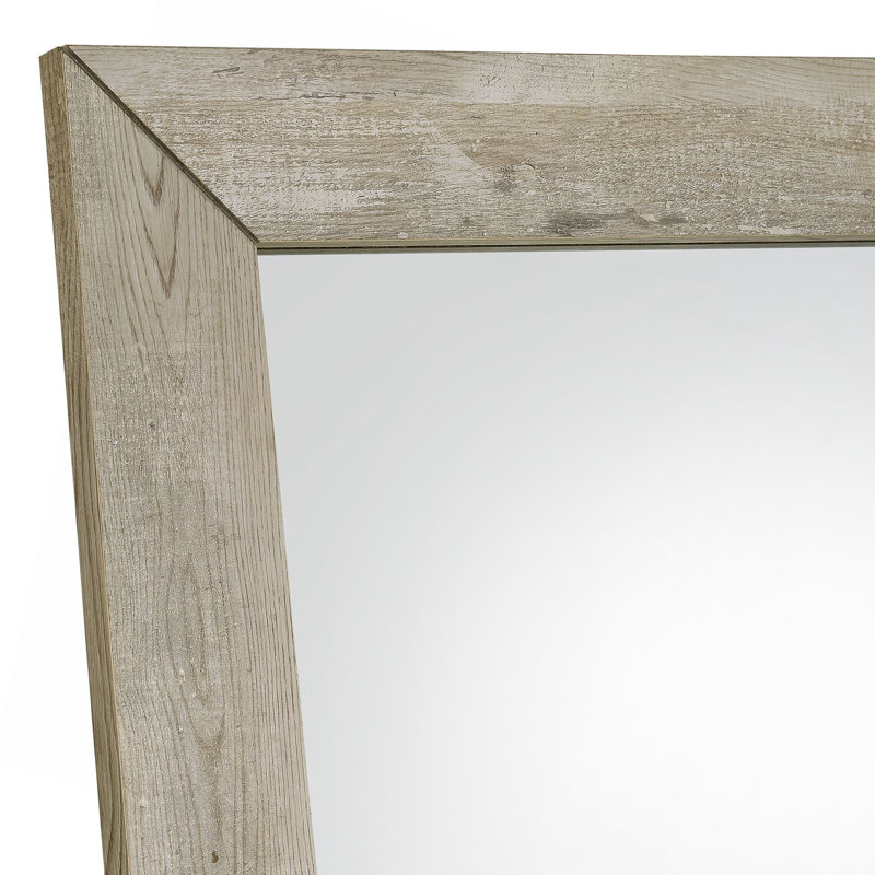 Miroir pleine grandeur gris en chêne délavé