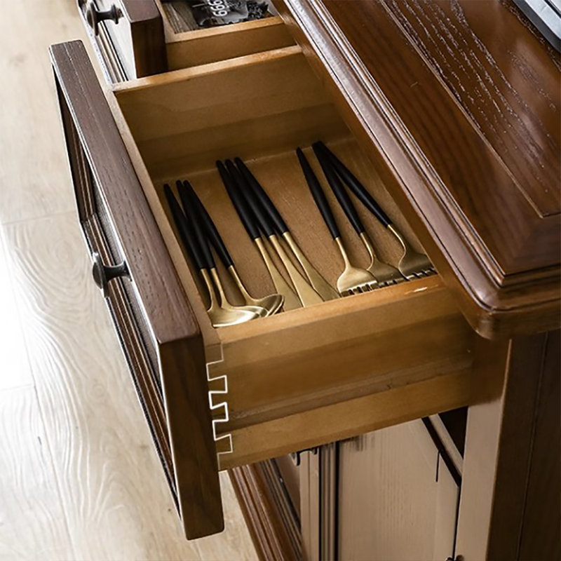Buffet Tandon 61