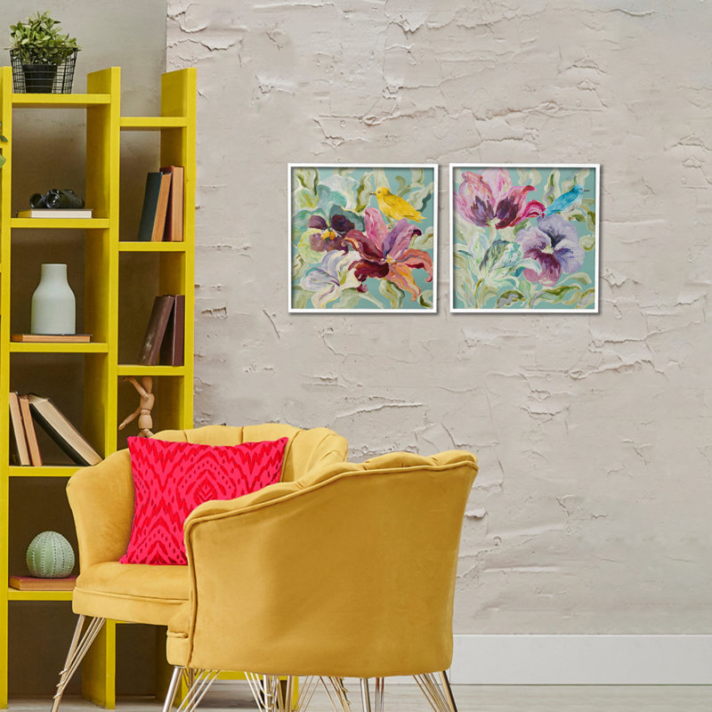 Ensemble de 2 giclées encadrées, par Lanie Loreth, Giclée encadrée blanc bord de mer, H 17 po x l 17 po