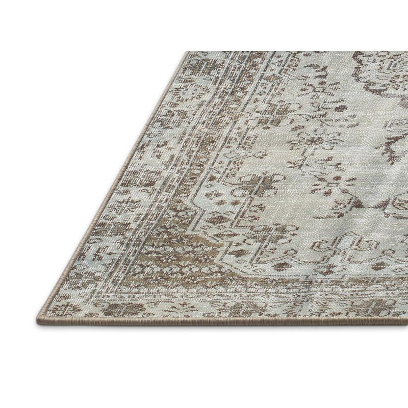 Pullman Oriental Indoor Rug, Rectangle 8' x 10'