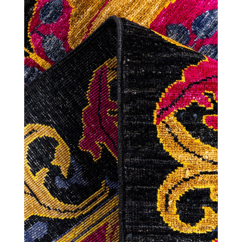 Vladislav One-of-a-Kind 4' 2" x 6' 2" Hand Knotted Area Rug