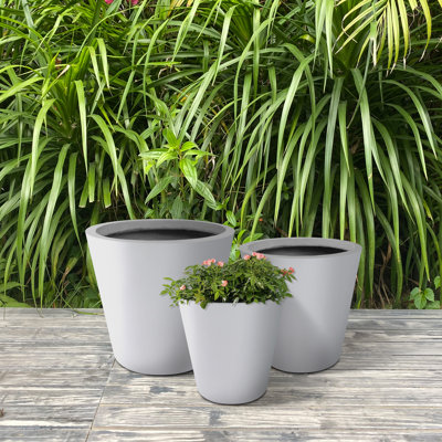 Waitman Pot Planter